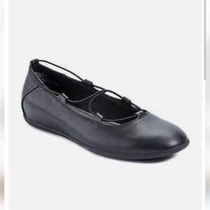 Baretraps Jackeline Ballet Flats